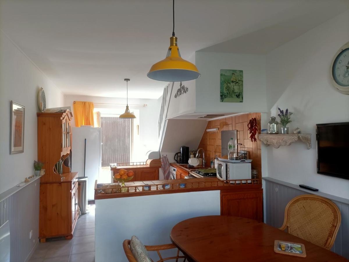 Maison Paisible Avec Parking Montpezat-de-Quercy Екстер'єр фото